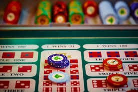 Platform mm77 casino dapat diakses melalui aplikasi mobile dan web browser dari berbagai perangkat
